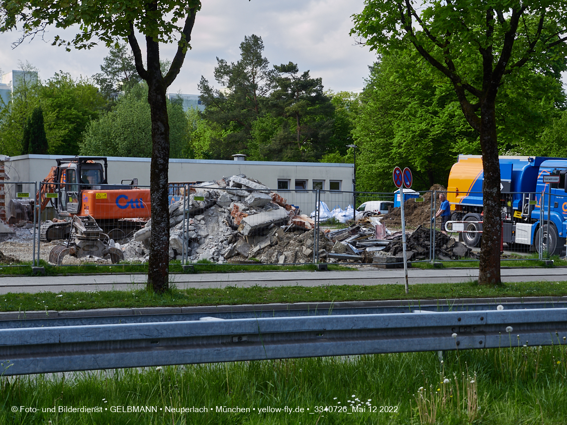 12.05.2022 - Baustelle am Haus für Kinder in Neuperlach